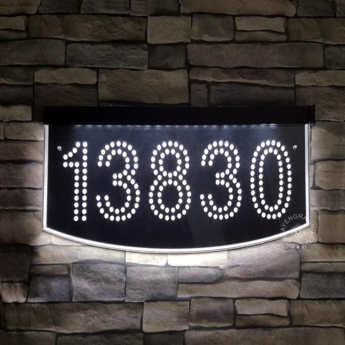 Illuminated house number sign 18x10