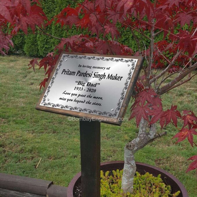 Memorial Tree Plaque in wood with steel plate