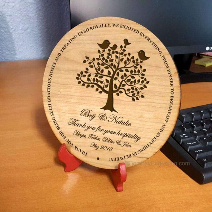 Hostess Gift made of wood with engraved message